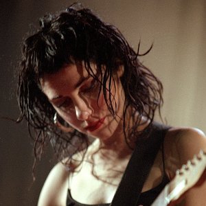 “PJ Harvey”的封面