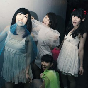 “校庭カメラガール”的封面