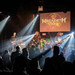“Megadeth UK”的封面