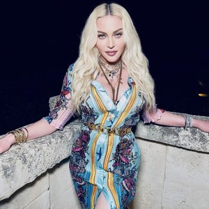 Immagine per 'Madonna'