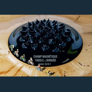 Image for 'Champ Magnétique'