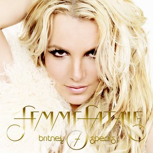 “Femme Fatale [Deluxe Edition]”的封面