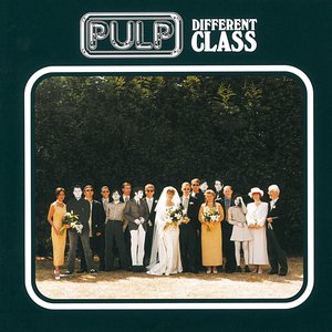 Image pour 'Different Class'