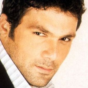 “Fares Karam”的封面