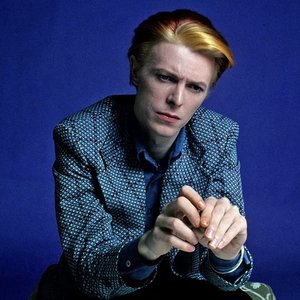 “David Bowie”的封面
