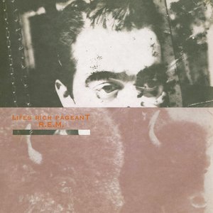 “Lifes Rich Pageant”的封面