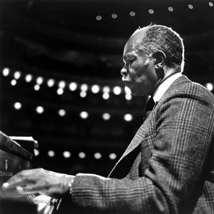 Image pour 'Hank Jones'