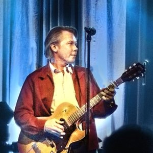 Immagine per 'J. Karjalainen & Mustat Lasit'