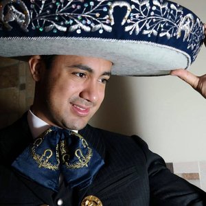 Image for 'Ángel Ortiz y su Mariachi'