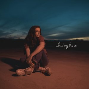 “Healing Hurts - EP”的封面