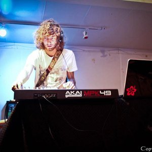 “Pidgyn”的封面