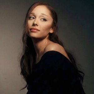 Image for 'Ariana Grande'