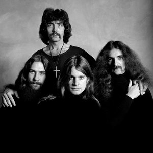 “Black Sabbath”的封面