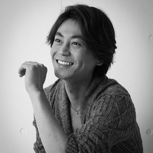 '氷川きよし' için resim