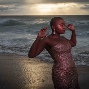 'Zoë Modiga'の画像