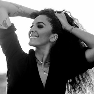 “Alba Molina”的封面