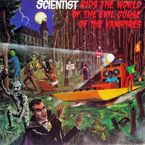“Scientist Rids The World Of The Curse Of The Evil Vampires”的封面