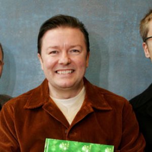 'Ricky Gervais, Steven Merchant and Karl Pilkington' için resim