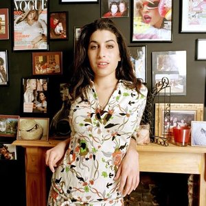 Image for 'Amy Winehouse'