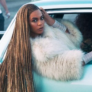 'Beyoncé' için resim