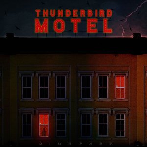 “THUNDERBIRD MOTEL”的封面