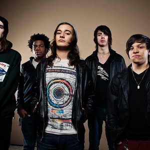 “Even Cameras Lie”的封面