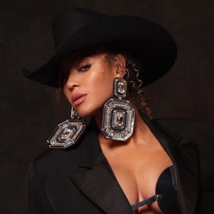 Image for 'Beyoncé'