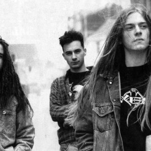 “Carcass”的封面
