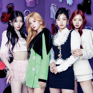 Изображение для 'ITZY'