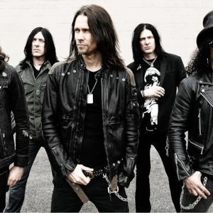 “Slash Feat. Myles Kennedy & The Conspirators”的封面