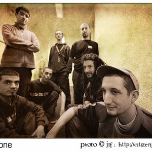 Immagine per 'High Tone'