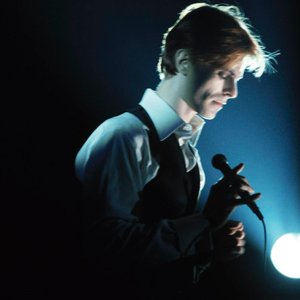'David Bowie' için resim