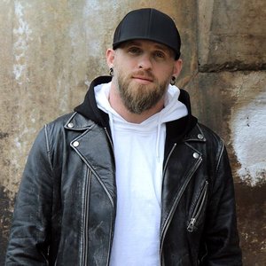 “Brantley Gilbert”的封面