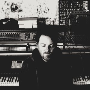 Изображение для 'Eluvium'