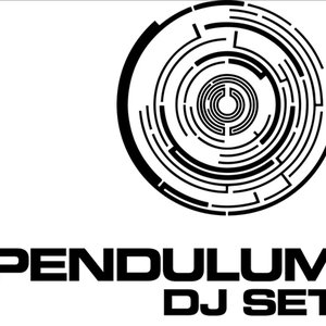 “Pendulum (DJ Set)”的封面