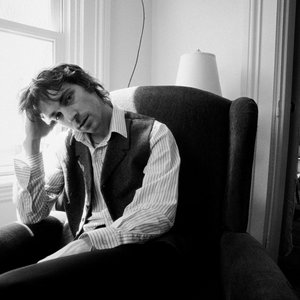 “Allô Fantôme”的封面