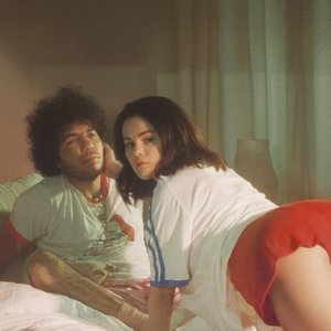 “Selena Gomez & benny blanco”的封面