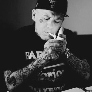 “Madchild”的封面