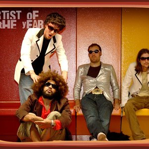 “Artist Of The Year”的封面