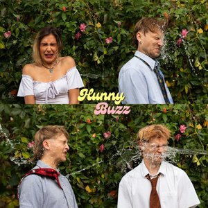 “Hunny Buzz”的封面