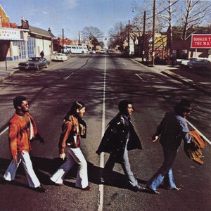 “McLemore Avenue [Stax Remasters]”的封面