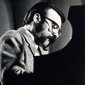 “Vince Guaraldi”的封面