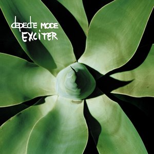 “Exciter”的封面