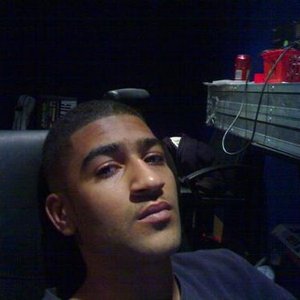 “Hardhouse Banton”的封面