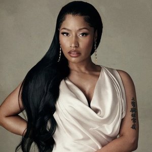 “Nicki Minaj”的封面