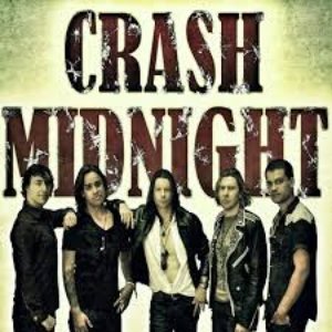 “Crash Midnight”的封面