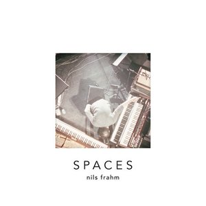 “Spaces”的封面