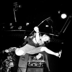 “Within Walls”的封面