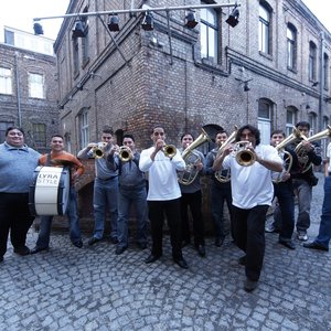 'Boban i Marko Markovic Orkestar'の画像