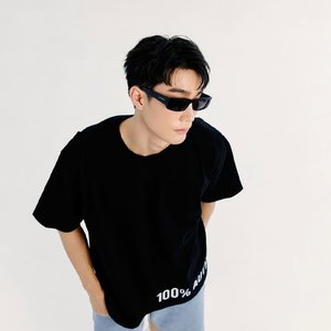 “Force Jiratchapong”的封面